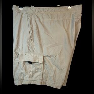 Columbia Sportswear Beige Lightweight Casual Cargo Shorts Men’s XXL